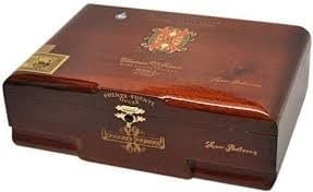 fuente fuente opus x belicoso xxx (power ranger)